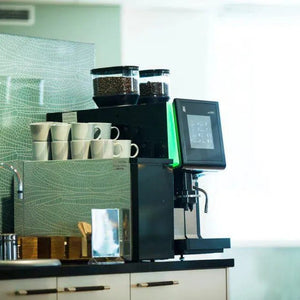 Komerčný automatický kávovar a espressomachine - Barista a Espresso