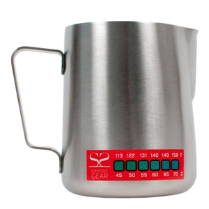 Teplomer Attento -Espresso Gear nerezová mliečna kanvička s integrovaným teplotným indikátorom pre espresso.