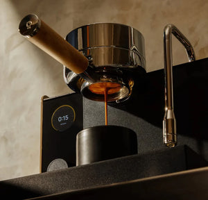 Pákový kávovar na espresso Series 1 – čierny