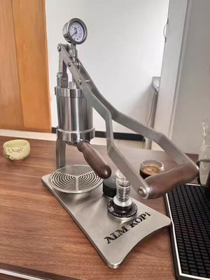 Aleman 2P espresso kávovar s manuálnou pákou | Nádoba na odkvapkávanie a základňa z nehrdzavejúcej ocele