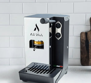 Aroma Plus+ – Kompaktný taliansky espressomachine pre kapsule - Barista a Espresso