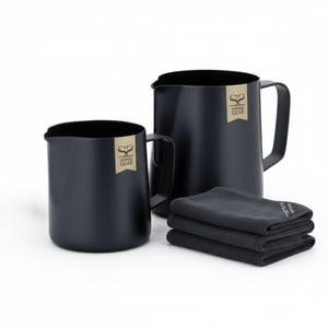 Barista Startpaket (Svart) - 2 Mjölkkannor & 3 Baristadukar - Barista och Espresso