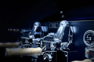 La Nuova Era Altea Anniversario 2 - skupinový komerčný Espresso stroj - Barista a Espresso
